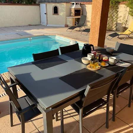 Falla Spacieuse Familiale Avec Piscine Proche *